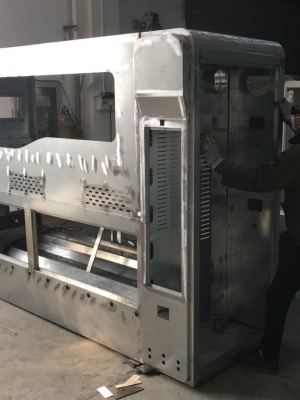 連云港充絨機 充棉機鈑金配套